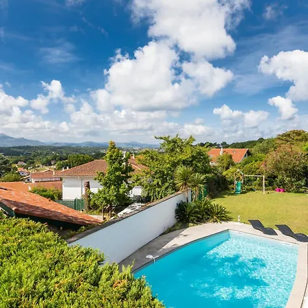 Villa Etxegina - Vue Imprenable Sur La Rhune